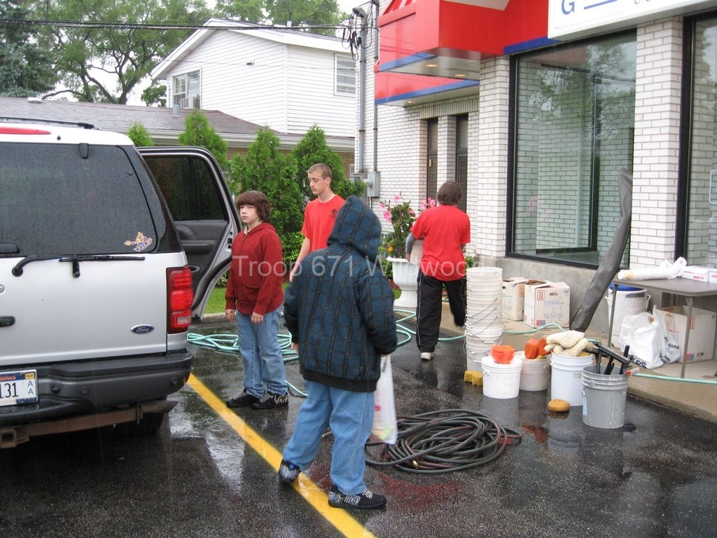 2009-06-13TroopCarWash002