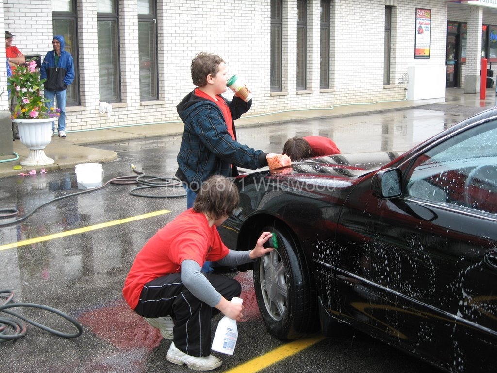 2009-06-13TroopCarWash005