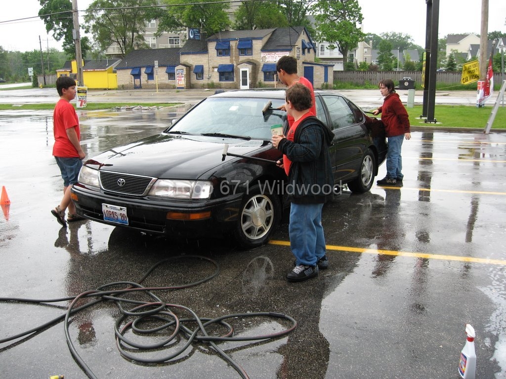 2009-06-13TroopCarWash008