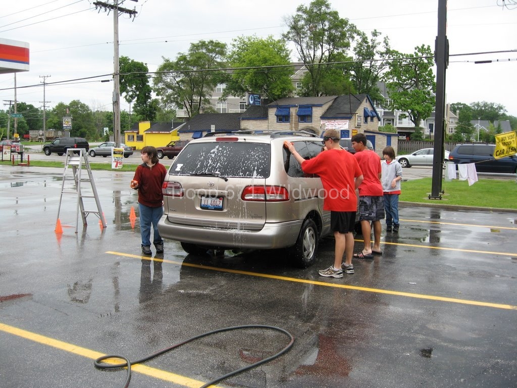 2009-06-13TroopCarWash018