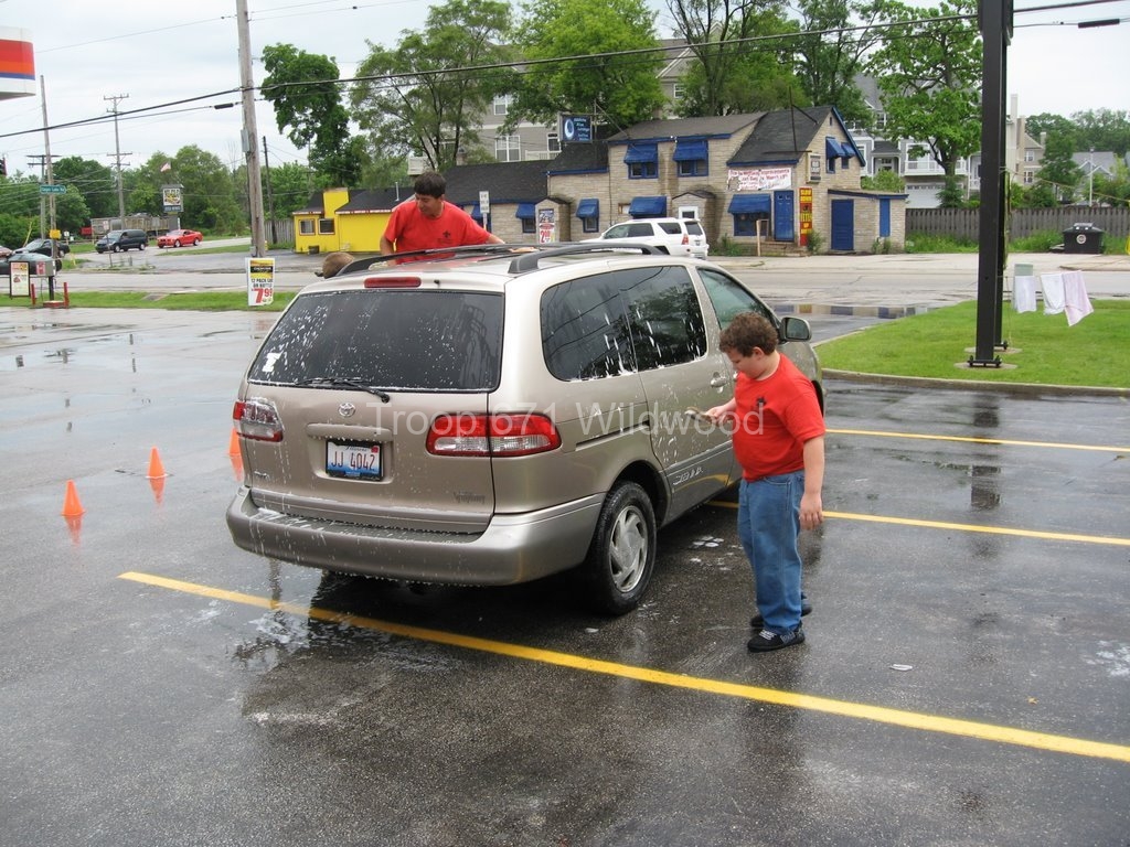 2009-06-13TroopCarWash032