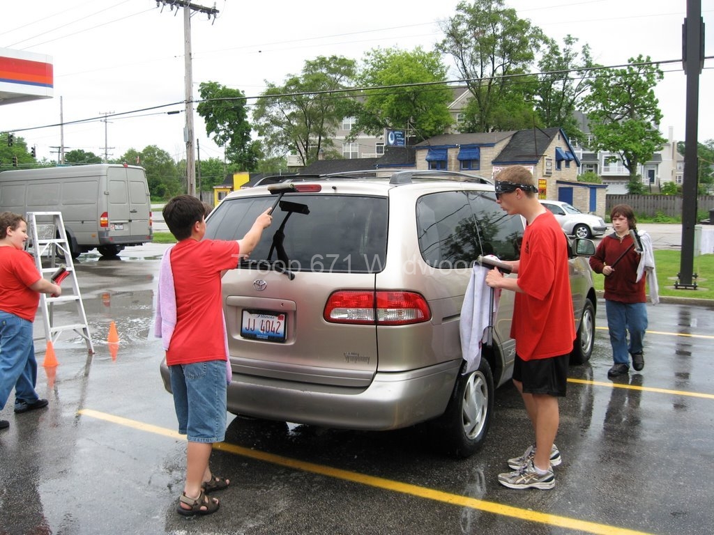 2009-06-13TroopCarWash042