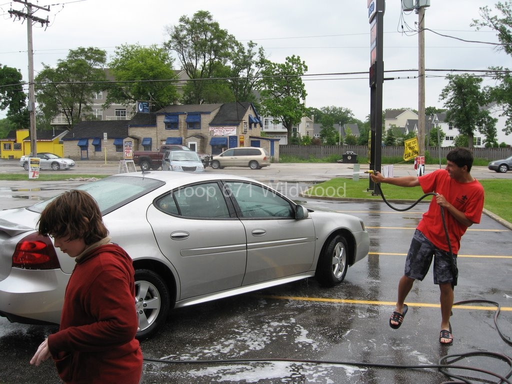 2009-06-13TroopCarWash057