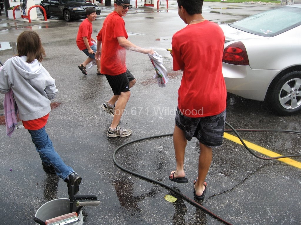 2009-06-13TroopCarWash061