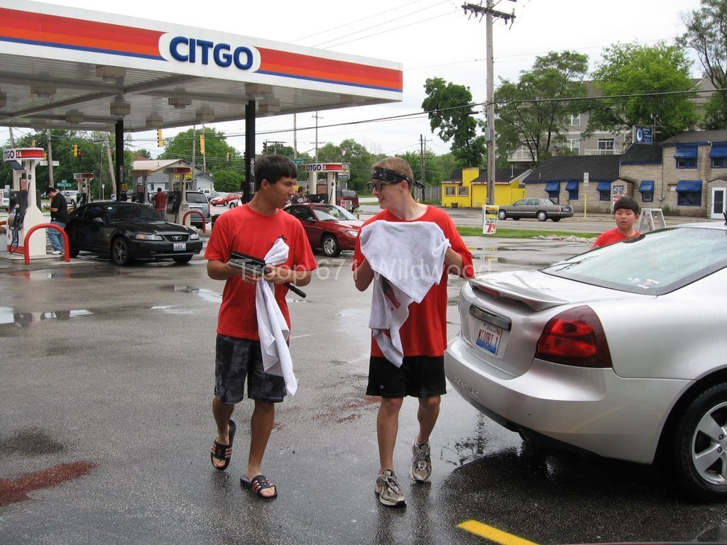 2009-06-13TroopCarWash062