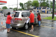 2009-06-13TroopCarWash043