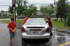 2009-06-13TroopCarWash049