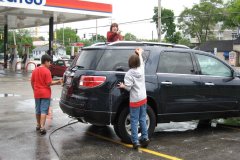 2009-06-13TroopCarWash064