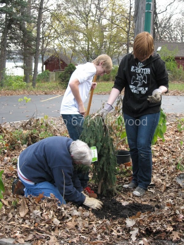 2012-11-10WildwoodParkDistrictServiceProject029