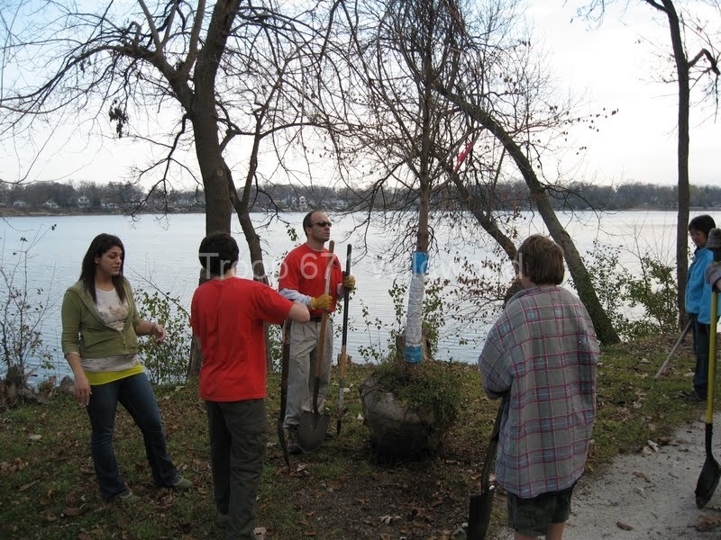 2012-11-10WildwoodParkDistrictServiceProject032