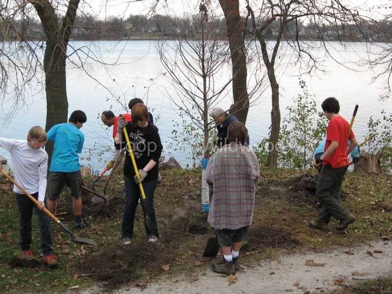 2012-11-10WildwoodParkDistrictServiceProject070
