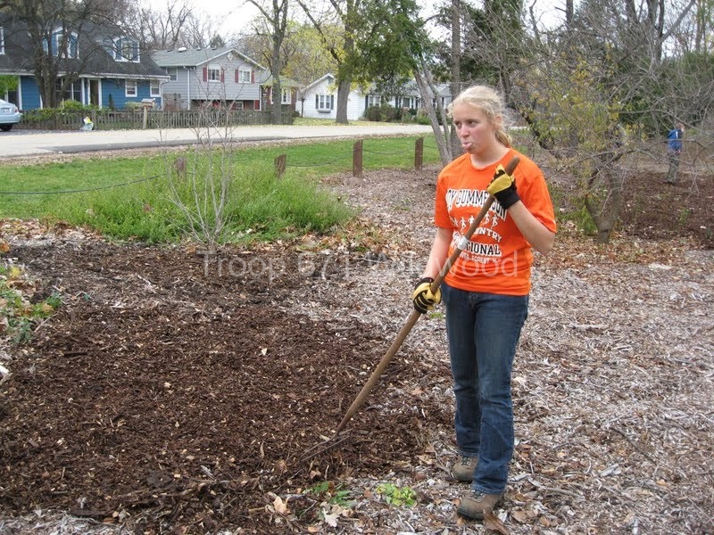 2012-11-10WildwoodParkDistrictServiceProject108