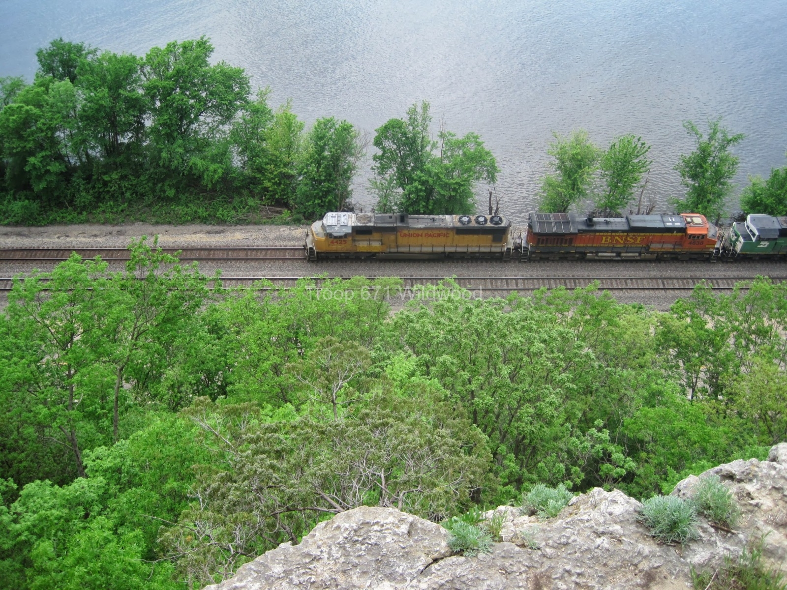 MississippiPalisades_EdThomasIMG_8561