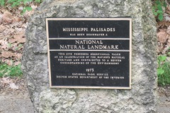 MississippiPalisades_EdThomasIMG_8573